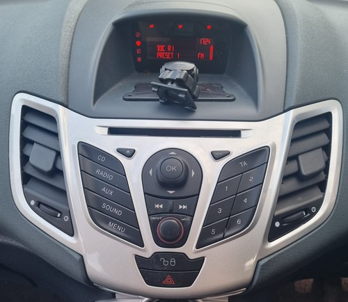 Ford fiesta zetec mk7 - zetec,
