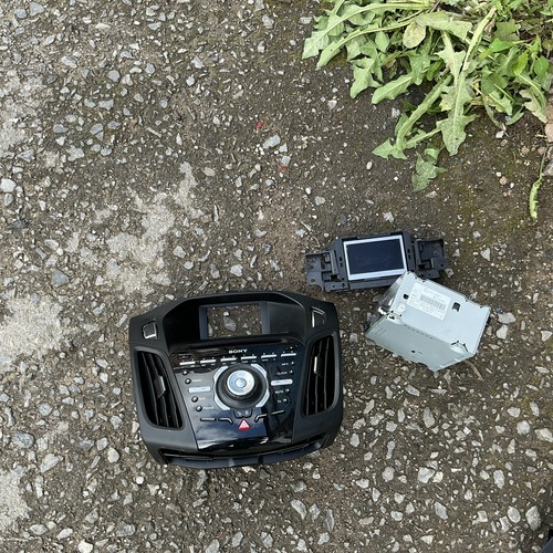 Ford focus mk3 - ford, sony